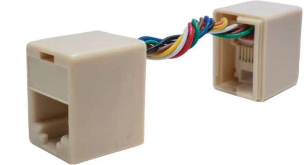 Адаптер Suprlan 10-0337 проходн.RJ45 кат.5E UTP бежевый