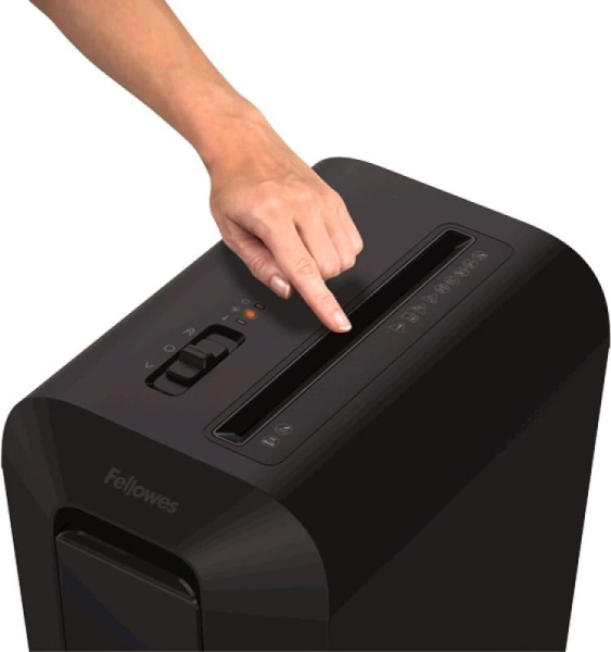 Шредер Fellowes PowerShred LX65 черный (секр.P-4) перекрестный 10лист. 22лтр. скрепки скобы пл.карты